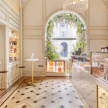 Hotel Raffles Europejski 5*