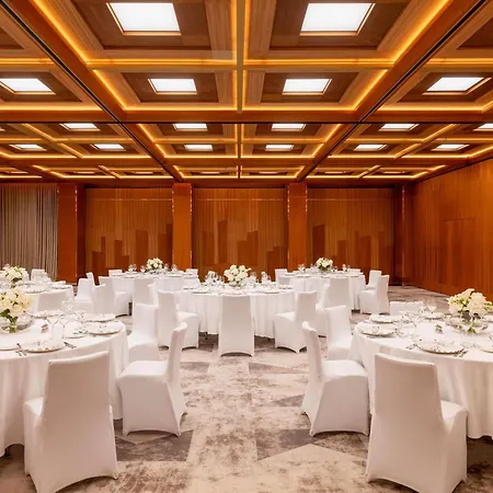 Raffles Europejski 5* Varšava