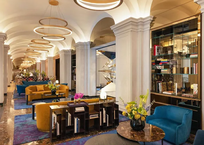 Raffles Europejski 5*