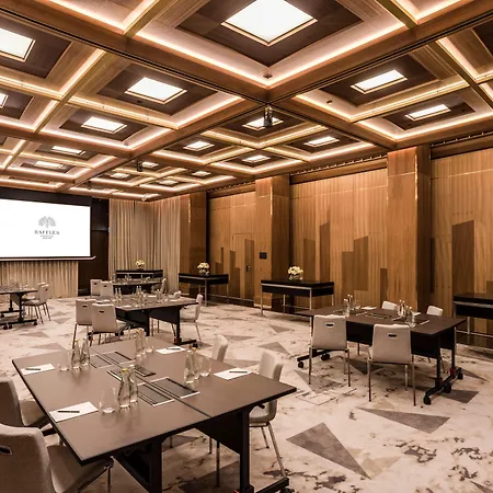 Otel Raffles Europejski 5*