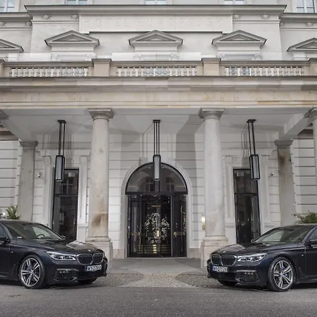 Raffles Europejski 5*